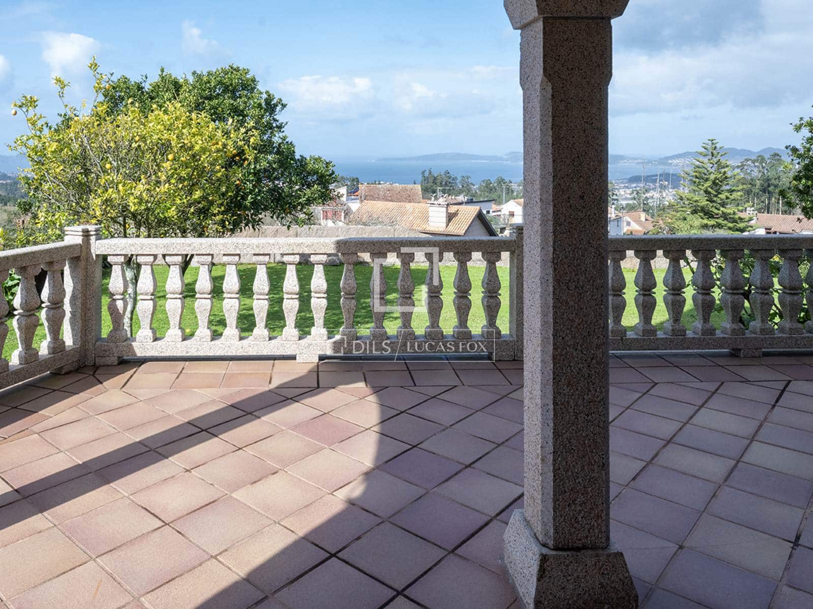 6 soverom Villa til salgs i Vigo med garasje - € 550 000 (Ref: 9624042)