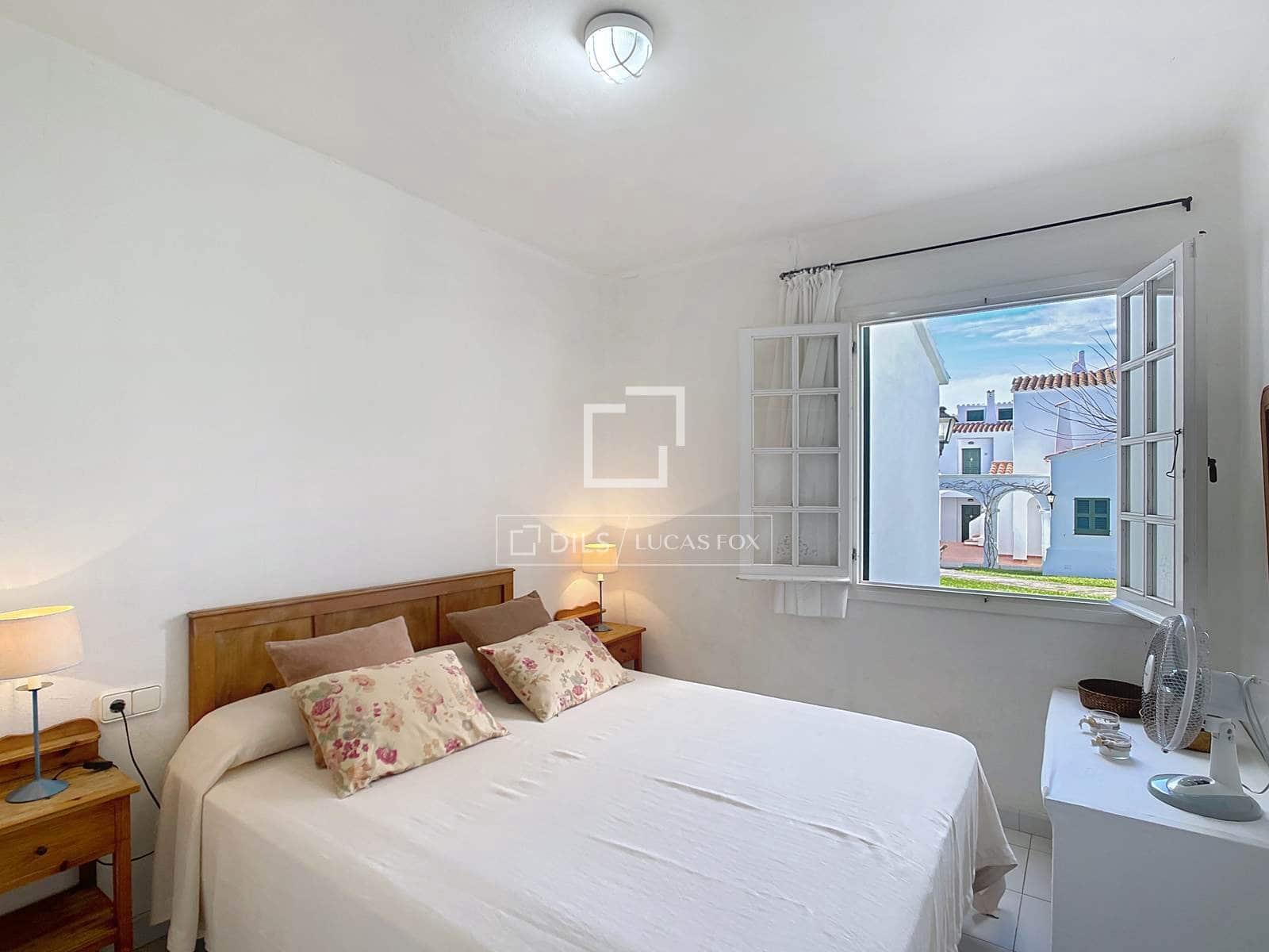 2 sovrum Lägenhet till salu i Ciutadella de Menorca med pool garage - 485 000 € (Ref: 9624135)