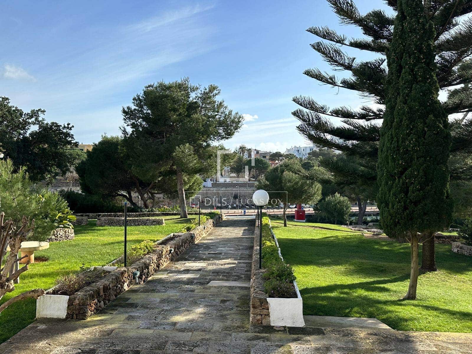 2 sovrum Lägenhet till salu i Ciutadella de Menorca med pool garage - 485 000 € (Ref: 9624135)