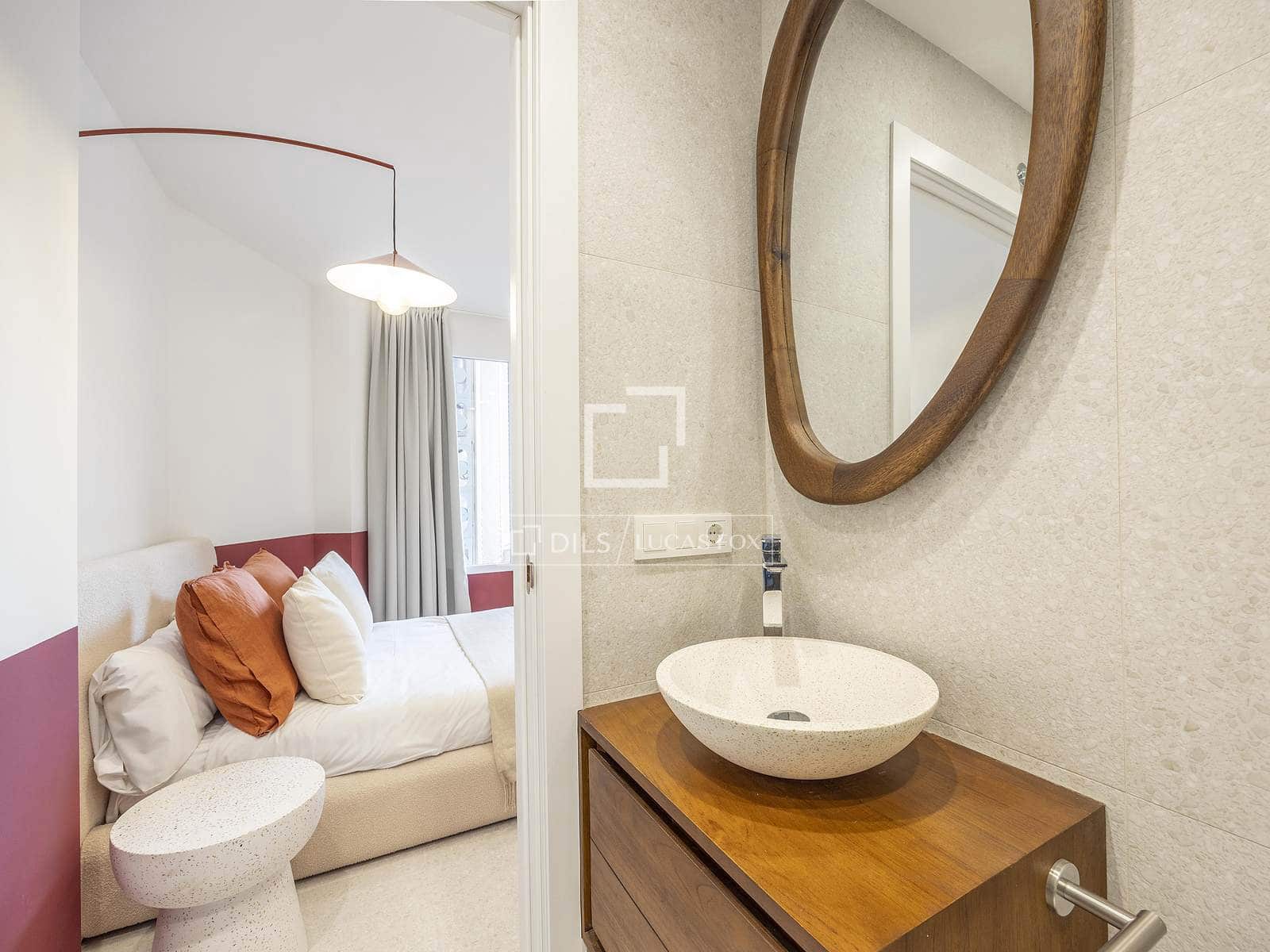 4 bedroom Apartment for sale in Valencia city - € 1,480,000 (Ref: 9624137)