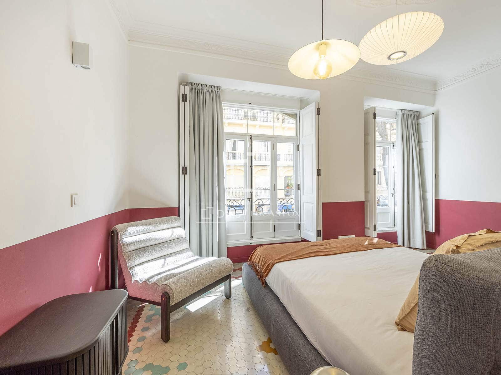 4 bedroom Apartment for sale in Valencia city - € 1,480,000 (Ref: 9624137)