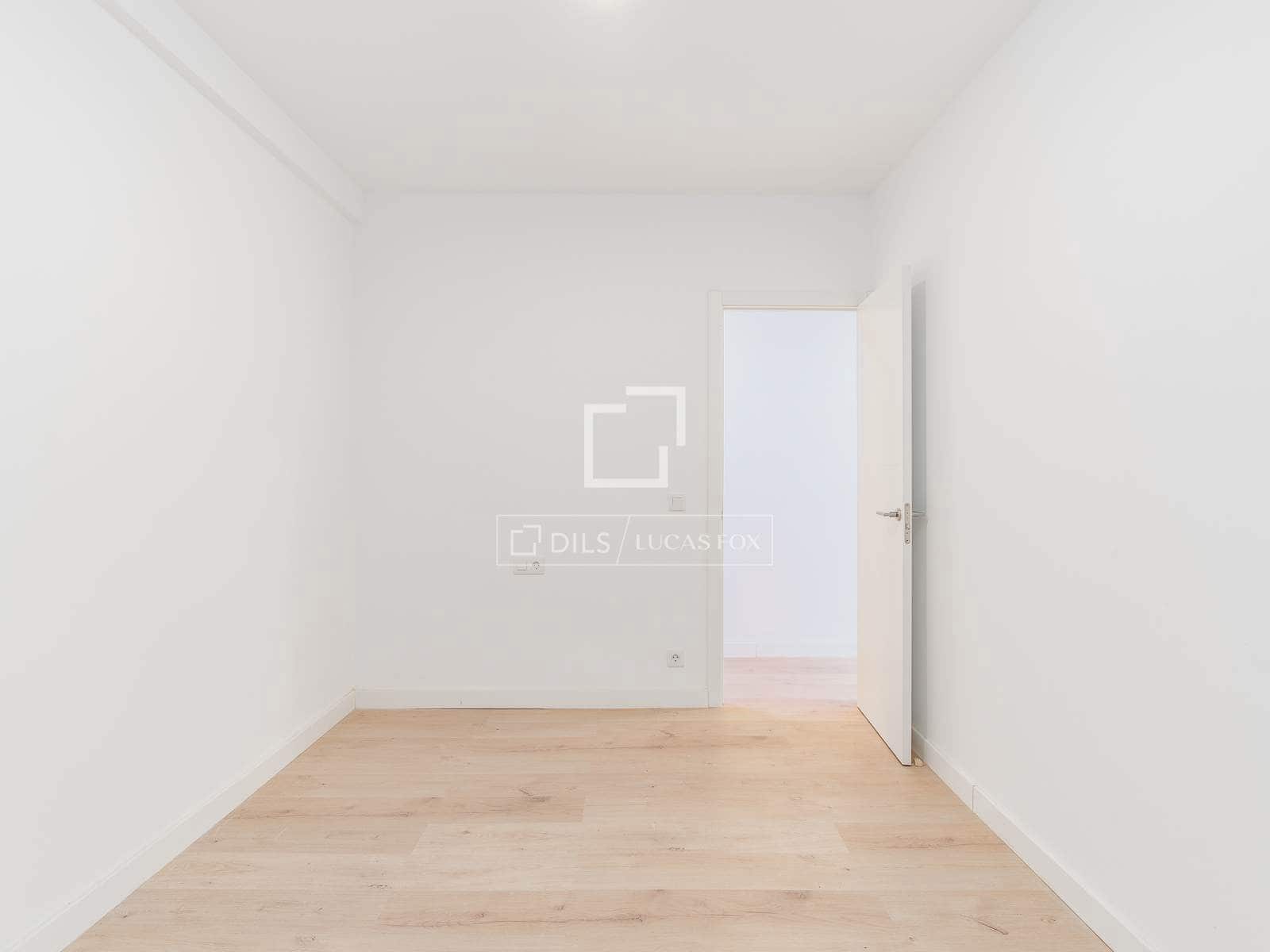 3 soverom Leilighet til salgs i Barcelona by med garasje - € 535 000 (Ref: 9624215)