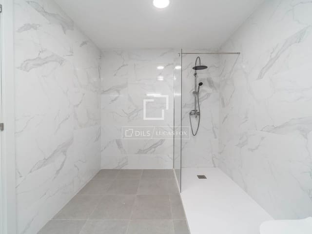 3 soverom Leilighet til salgs i Barcelona by med garasje - € 535 000 (Ref: 9624215)