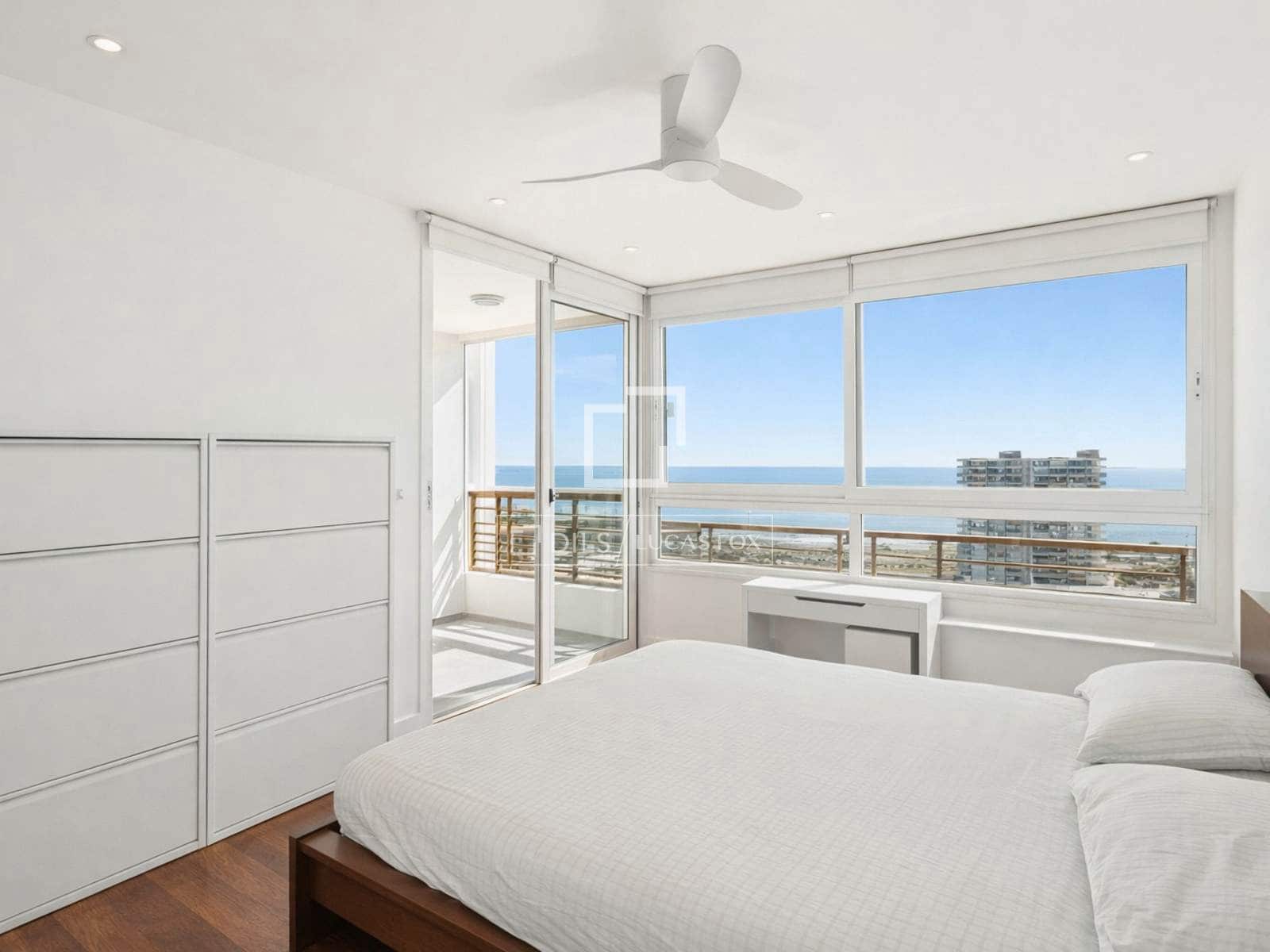 4 makuuhuone Huoneisto myytävänä paikassa Alicante kaupunki mukana 
autotalli - 785 000 € (Ref: 9626088)