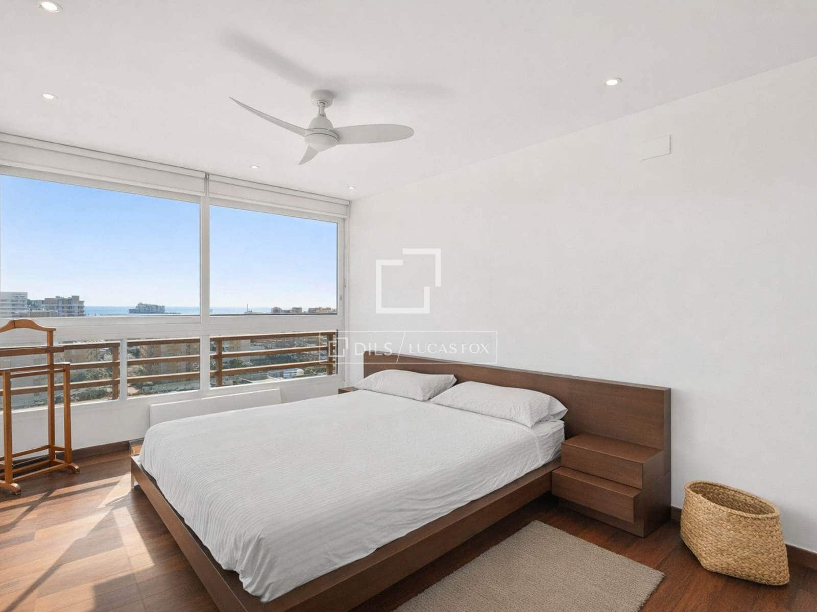 4 makuuhuone Huoneisto myytävänä paikassa Alicante kaupunki mukana 
autotalli - 785 000 € (Ref: 9626088)