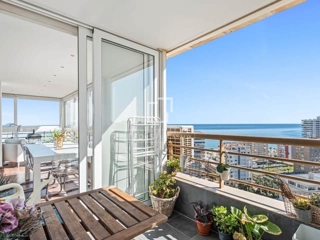 4 makuuhuone Huoneisto myytävänä paikassa Alicante kaupunki - 785 000 € (Ref: 9626088)