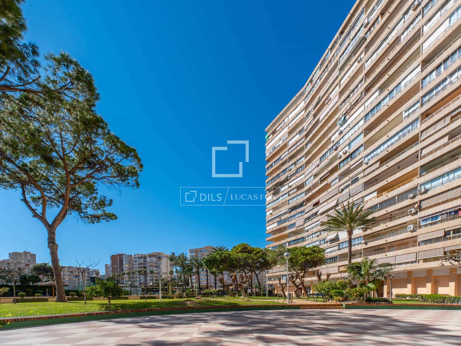 4 makuuhuone Huoneisto myytävänä paikassa Alicante kaupunki mukana 
autotalli - 785 000 € (Ref: 9626088)