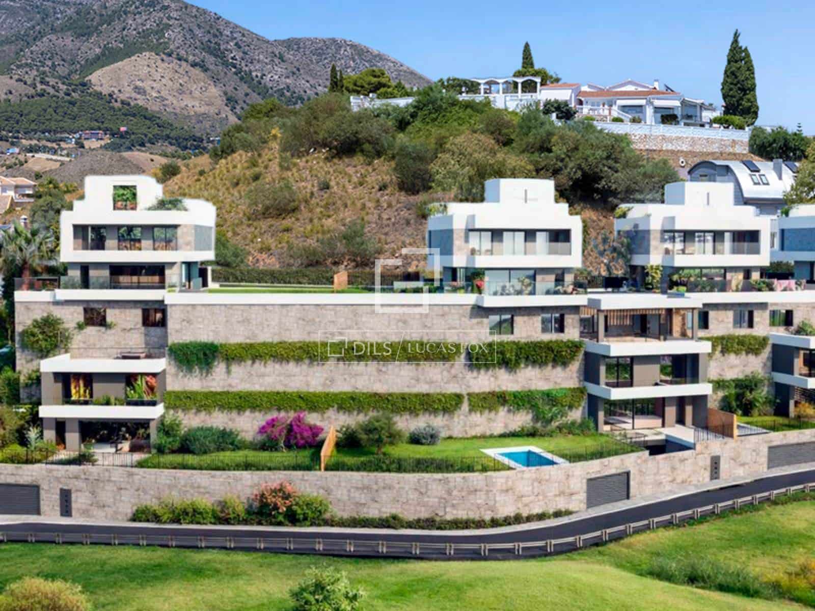 3 soverom Villa til salgs i Fuengirola med garasje - € 912 760 (Ref: 9626293)