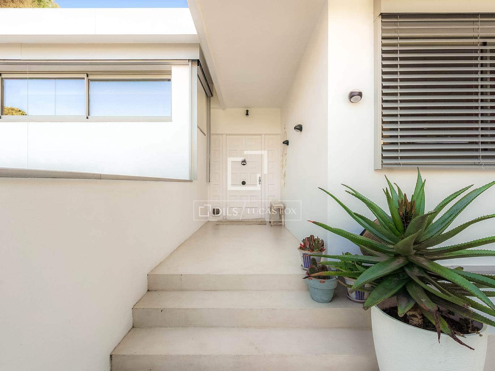 4 sypialnia Willa na sprzedaż w Cambrils z basenem garażem - 2 200 000 € (Ref: 9626295)