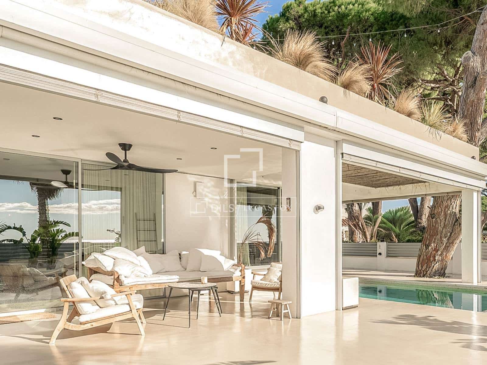 4 sypialnia Willa na sprzedaż w Cambrils z basenem garażem - 2 200 000 € (Ref: 9626295)