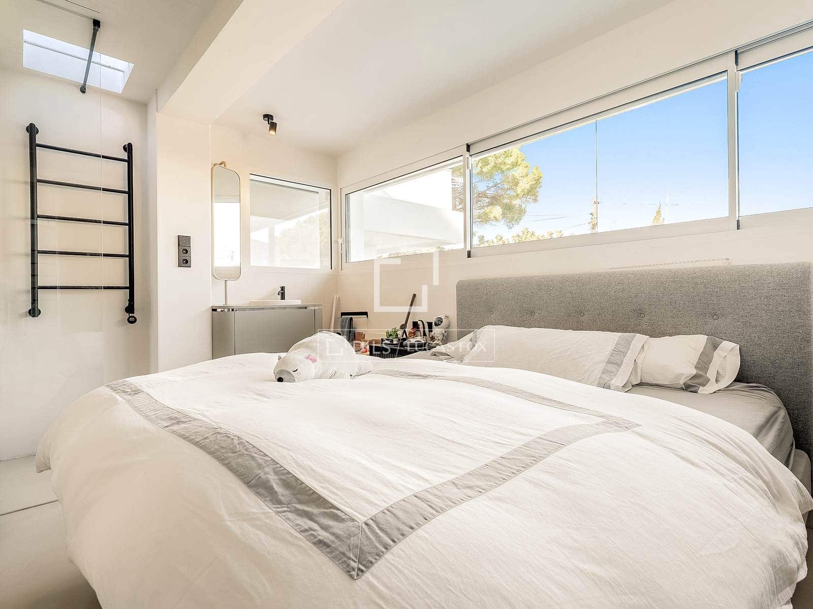 4 sypialnia Willa na sprzedaż w Cambrils z basenem garażem - 2 200 000 € (Ref: 9626295)