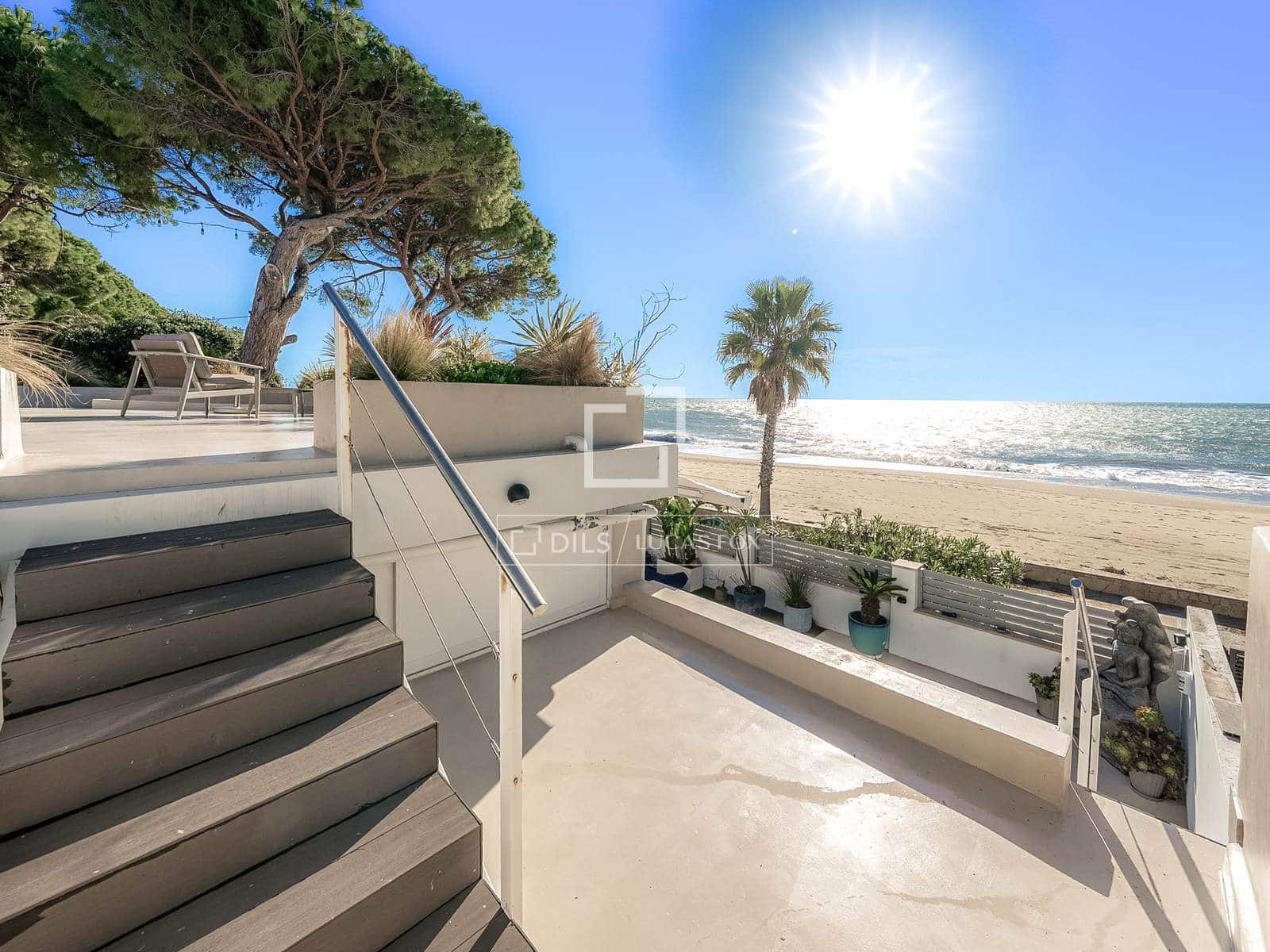 4 sypialnia Willa na sprzedaż w Cambrils z basenem garażem - 2 200 000 € (Ref: 9626295)