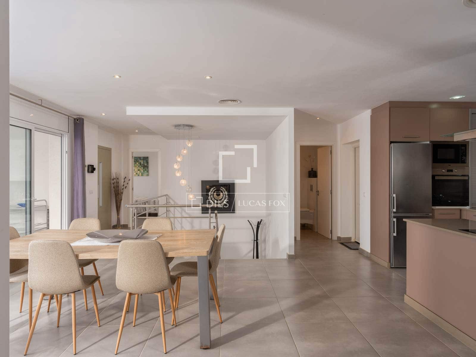 3 makuuhuone Huvila myytävänä paikassa Roses mukana uima-altaan 
autotalli - 1 950 000 € (Ref: 9626506)