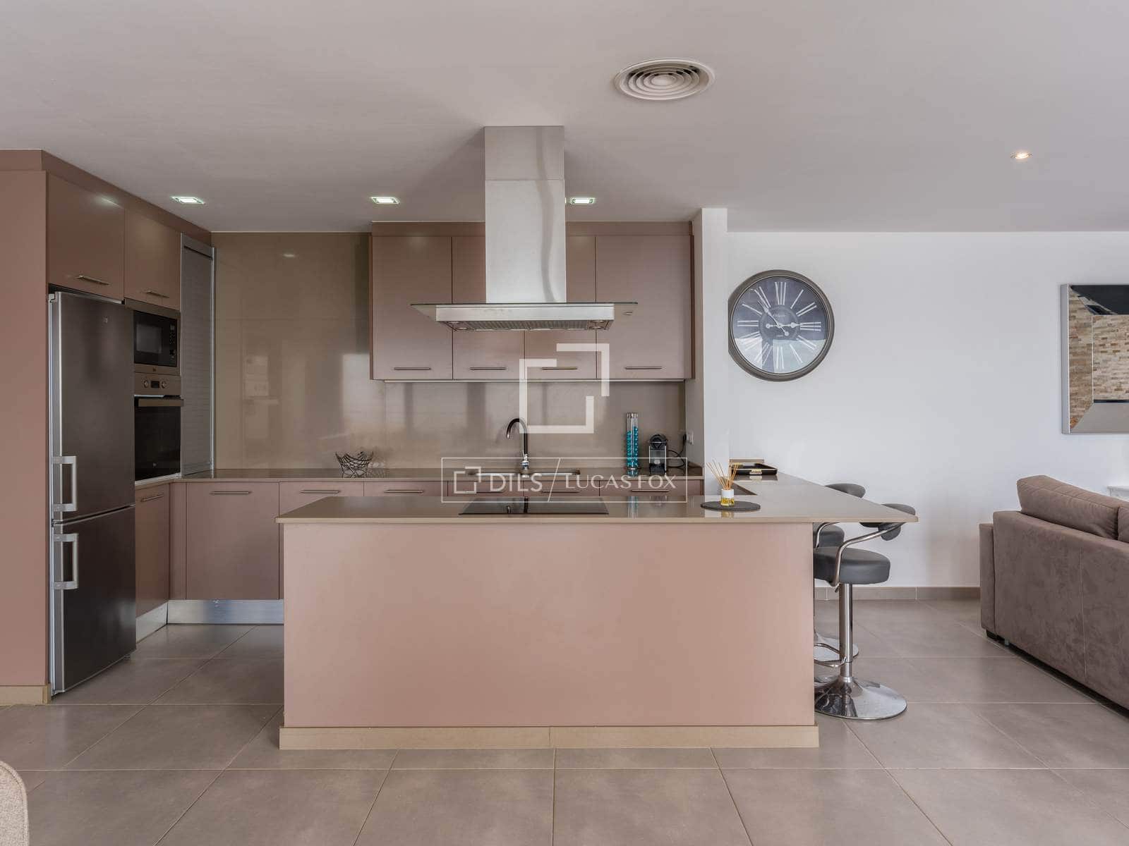 3 makuuhuone Huvila myytävänä paikassa Roses mukana uima-altaan 
autotalli - 1 950 000 € (Ref: 9626506)