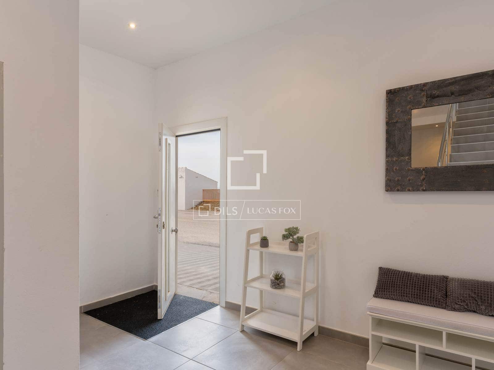 3 makuuhuone Huvila myytävänä paikassa Roses mukana uima-altaan 
autotalli - 1 950 000 € (Ref: 9626506)