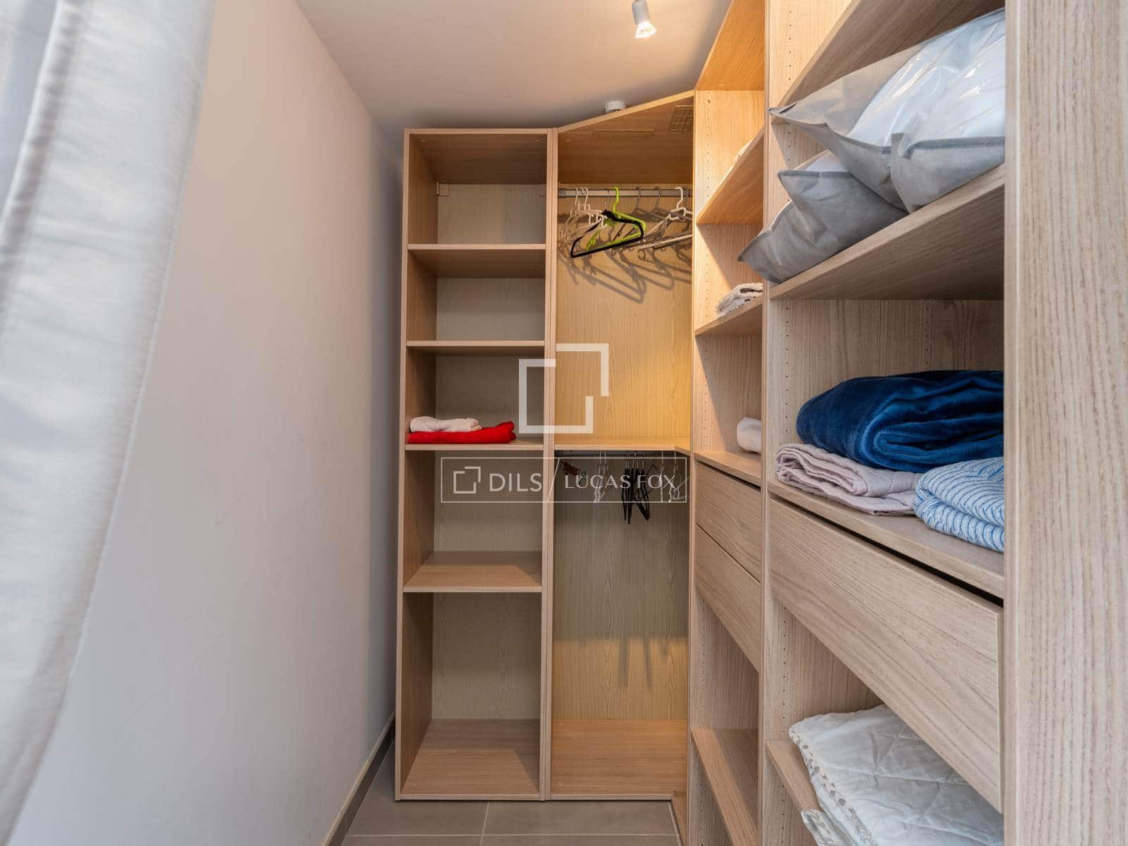 3 makuuhuone Huvila myytävänä paikassa Roses mukana uima-altaan 
autotalli - 1 950 000 € (Ref: 9626506)