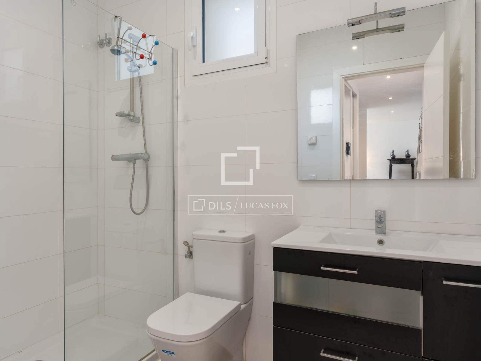 3 makuuhuone Huvila myytävänä paikassa Roses mukana uima-altaan 
autotalli - 1 950 000 € (Ref: 9626506)