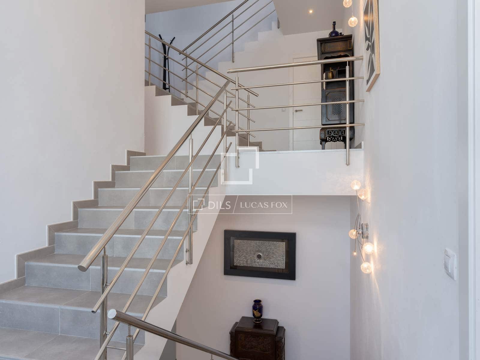 3 makuuhuone Huvila myytävänä paikassa Roses mukana uima-altaan 
autotalli - 1 950 000 € (Ref: 9626506)