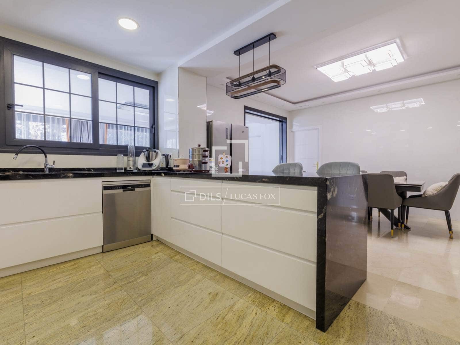 7 chambre Villa/Maison à vendre à Boadilla del Monte avec piscine garage - 3 099 000 € (Ref: 9626508)