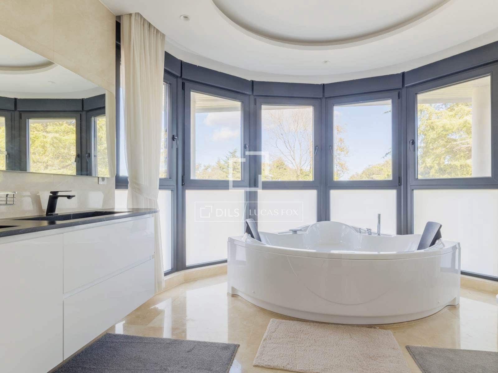 7 chambre Villa/Maison à vendre à Boadilla del Monte avec piscine garage - 3 099 000 € (Ref: 9626508)