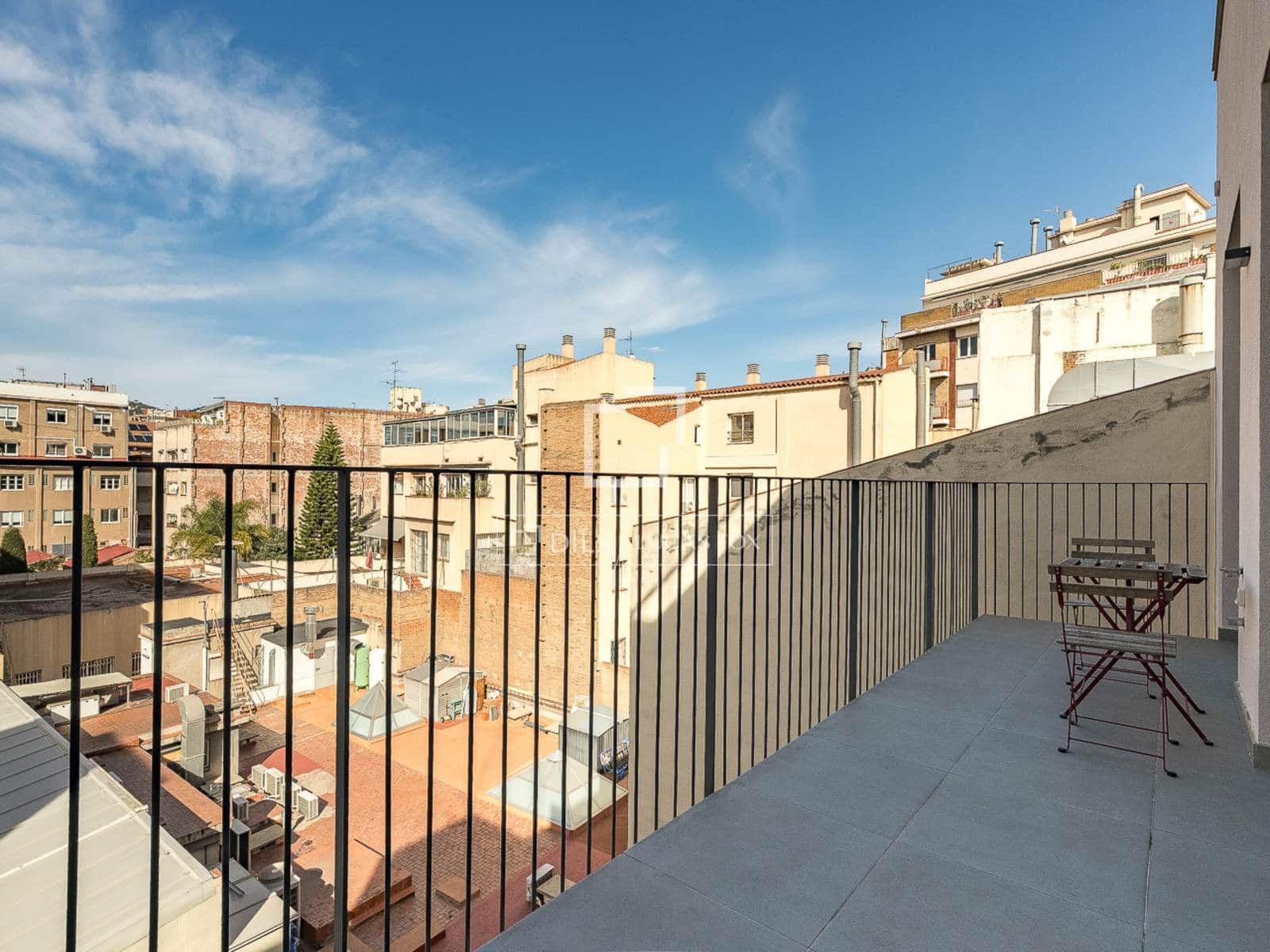 Ático de 3 habitaciones en Barcelona ciudad en venta con piscina garaje - 1.350.000 € (Ref: 9626827)