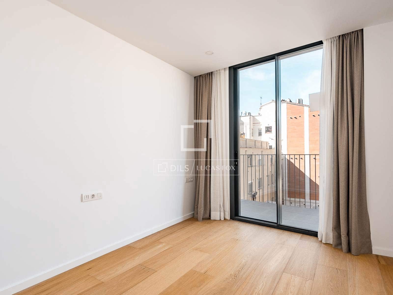 Ático de 3 habitaciones en Barcelona ciudad en venta con piscina garaje - 1.350.000 € (Ref: 9626827)