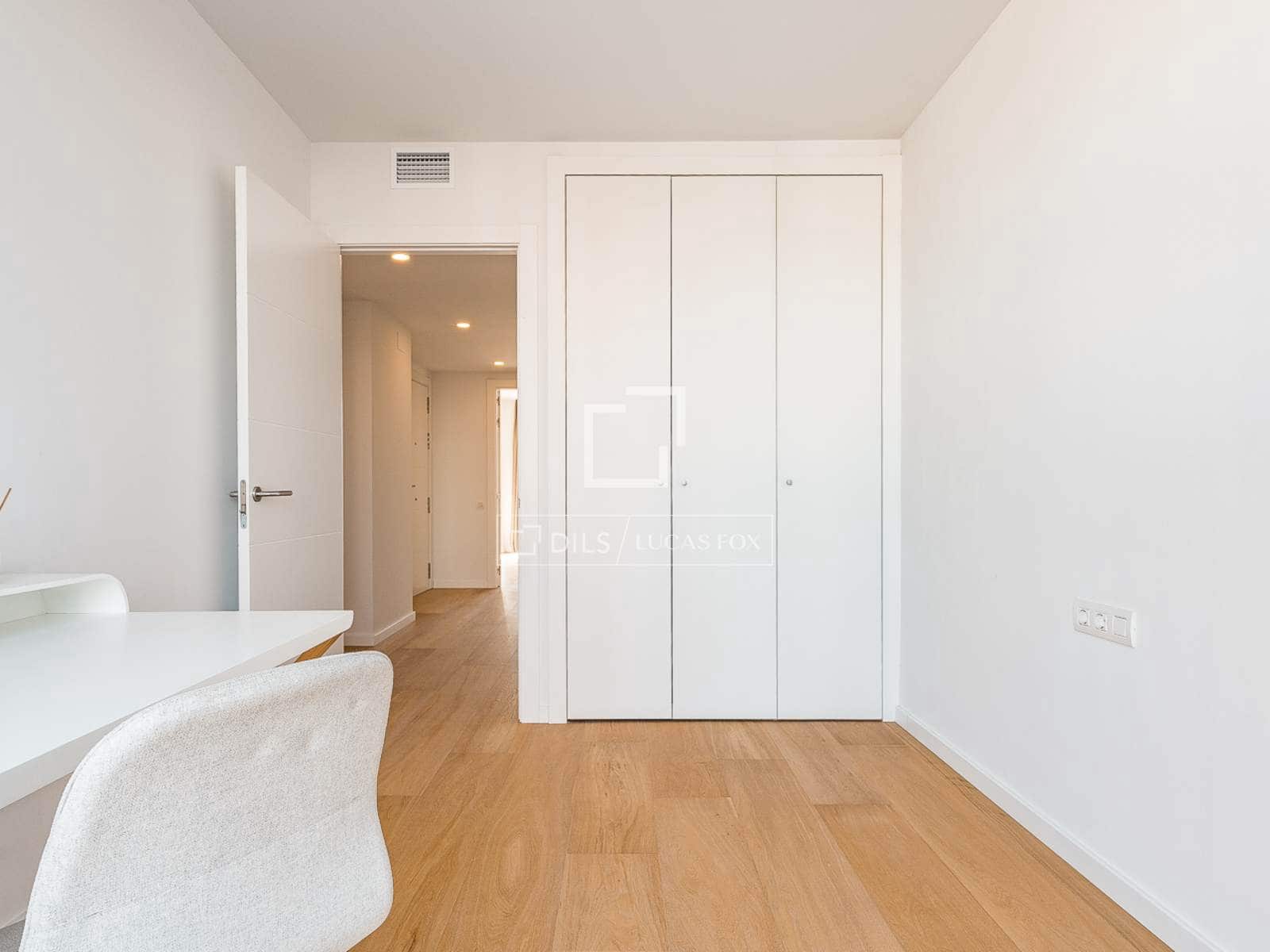 Ático de 3 habitaciones en Barcelona ciudad en venta con piscina garaje - 1.350.000 € (Ref: 9626827)