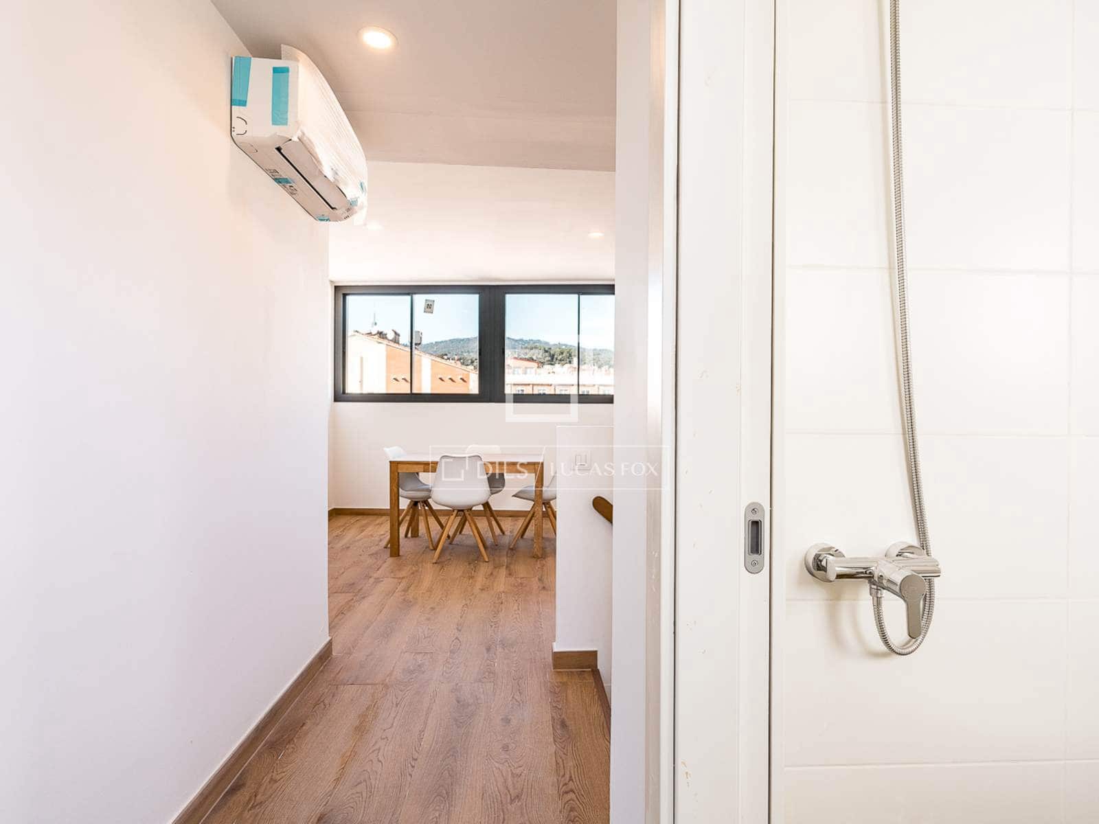 Ático de 3 habitaciones en Barcelona ciudad en venta con piscina garaje - 1.350.000 € (Ref: 9626827)