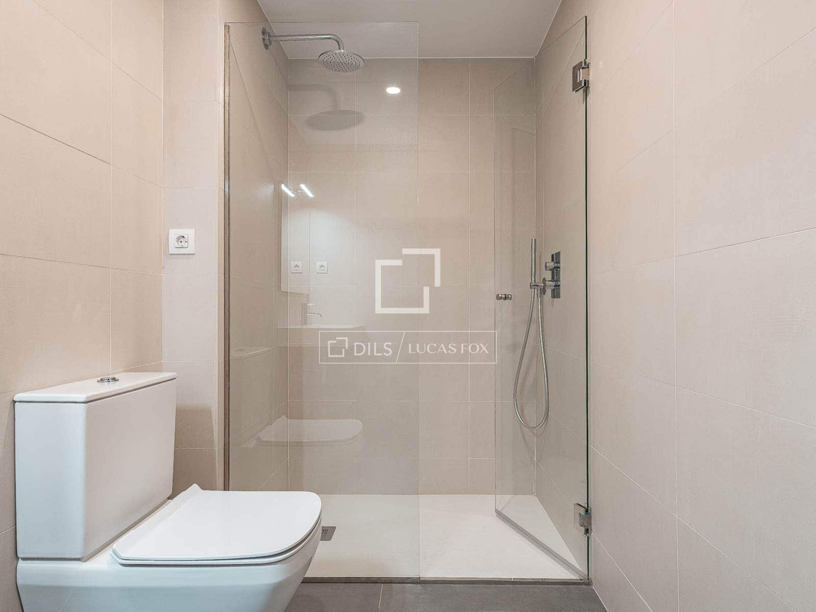 Ático de 3 habitaciones en Barcelona ciudad en venta con piscina garaje - 1.350.000 € (Ref: 9626827)