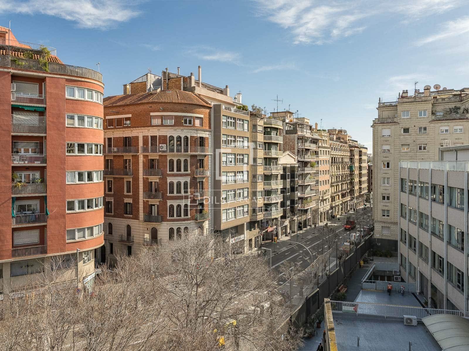Ático de 3 habitaciones en Barcelona ciudad en venta con piscina garaje - 1.350.000 € (Ref: 9626827)