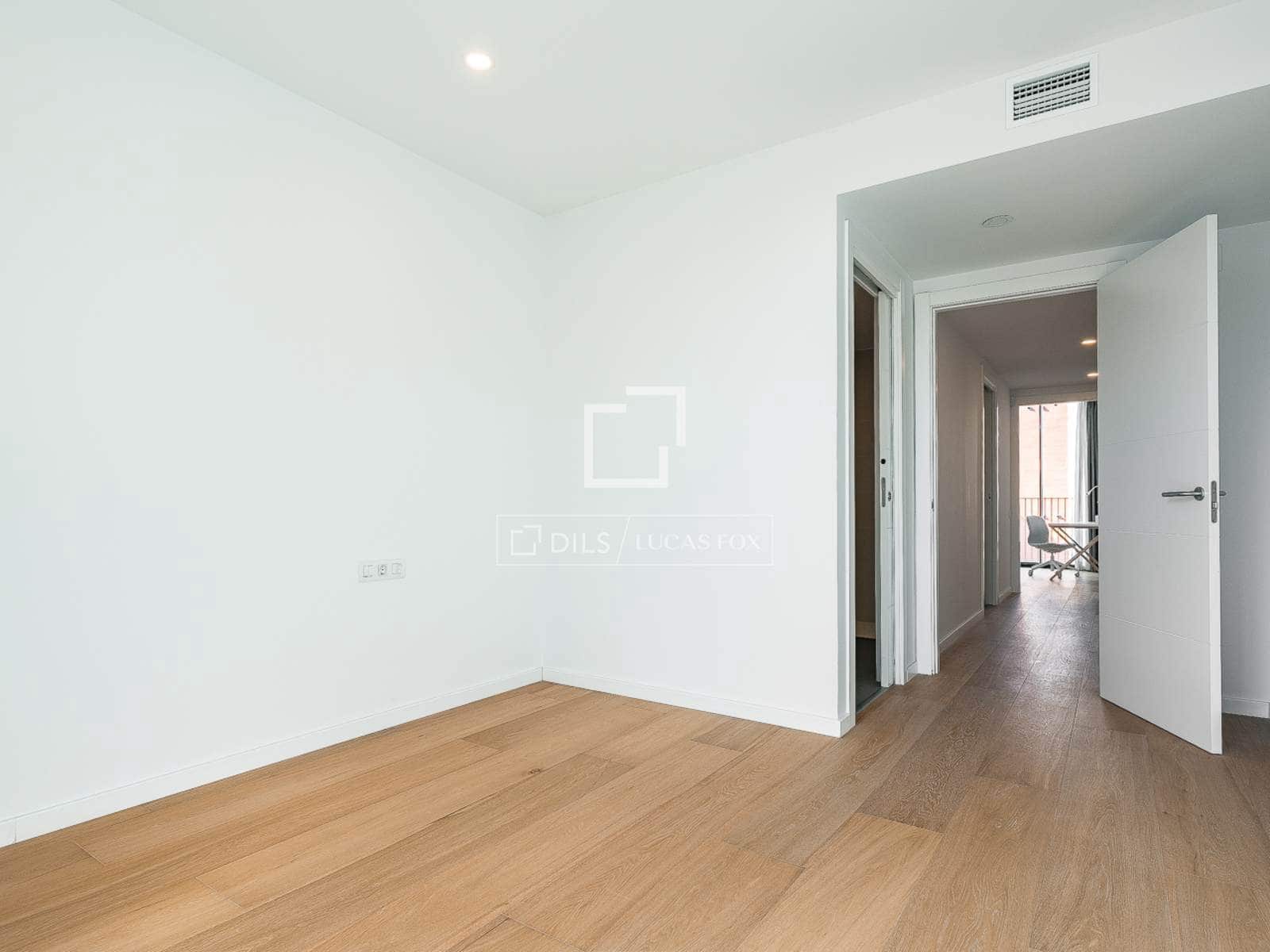 Ático de 3 habitaciones en Barcelona ciudad en venta con piscina garaje - 1.350.000 € (Ref: 9626827)