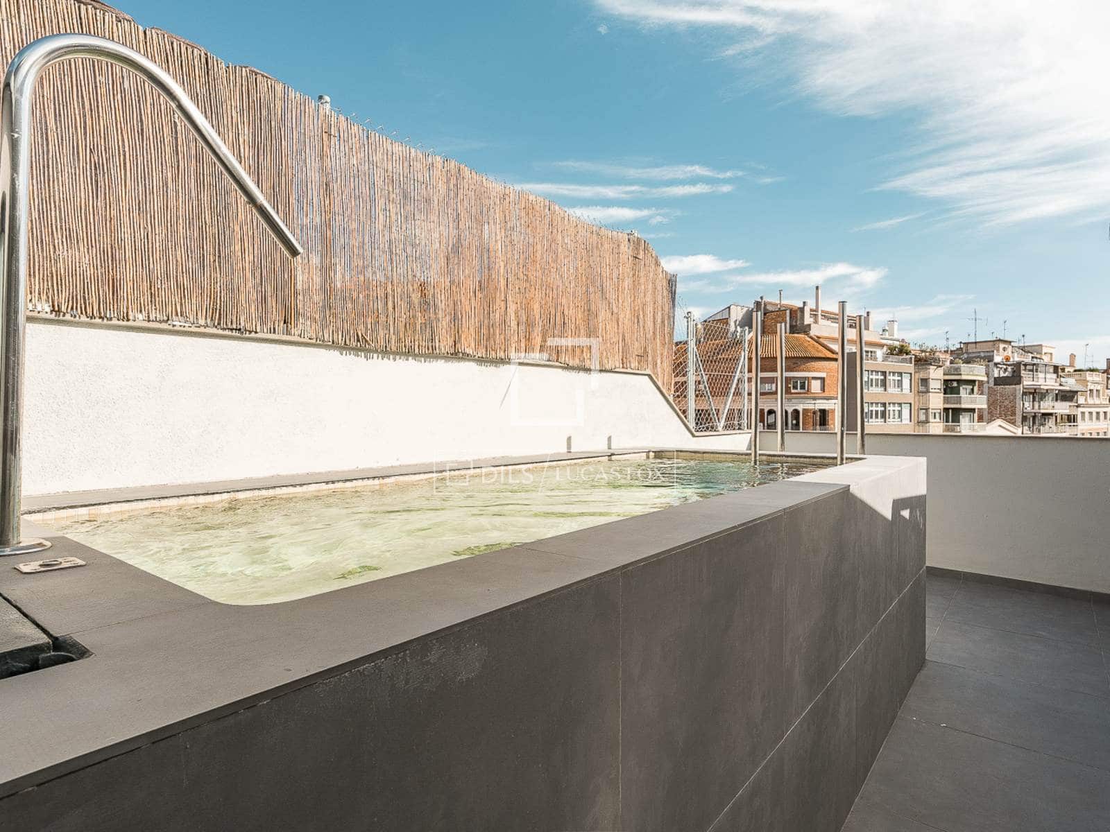 Ático de 3 habitaciones en Barcelona ciudad en venta con piscina garaje - 1.350.000 € (Ref: 9626827)