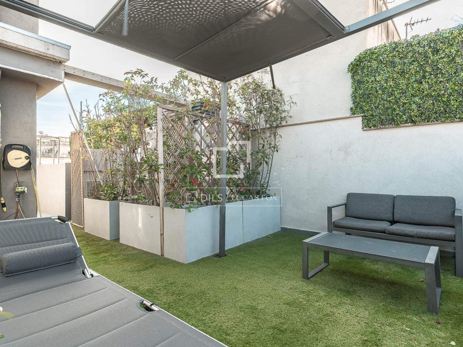 Ático de 3 habitaciones en Barcelona ciudad en venta con piscina garaje - 1.350.000 € (Ref: 9626827)