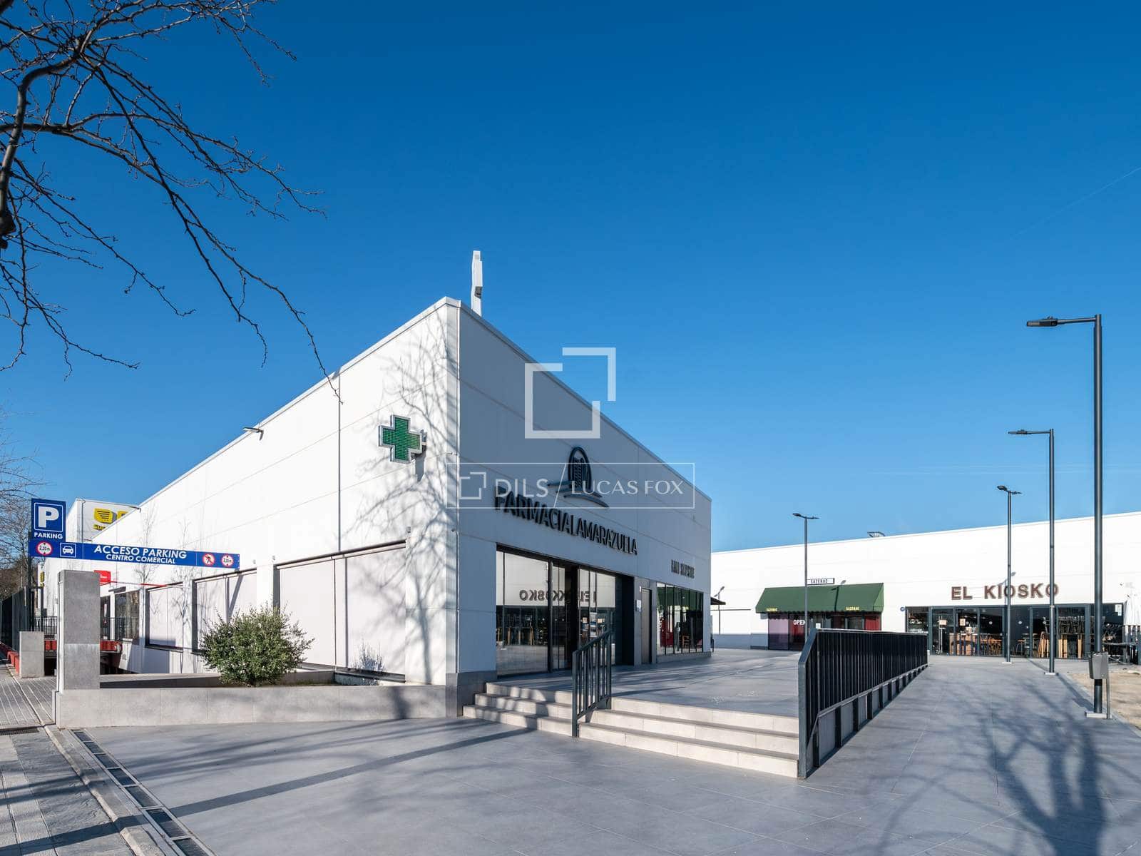 4 bedroom Villa for sale in Madrid city with pool garage - € 1,375,000 (Ref: 9626828)