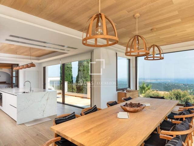 5 soverom Villa til salgs i Platja d'Aro, Castell-Platja d'Aro med svømmebasseng garasje - € 2 900 000 (Ref: 9626829)