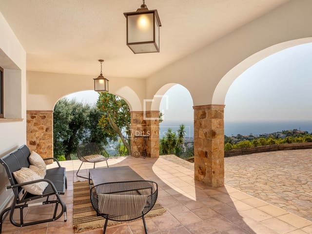 5 soverom Villa til salgs i Platja d'Aro, Castell-Platja d'Aro med svømmebasseng garasje - € 2 900 000 (Ref: 9626829)