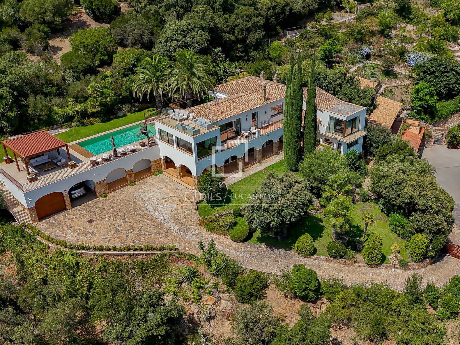 5 soverom Villa til salgs i Platja d'Aro med svømmebasseng garasje - € 2 900 000 (Ref: 9626829)