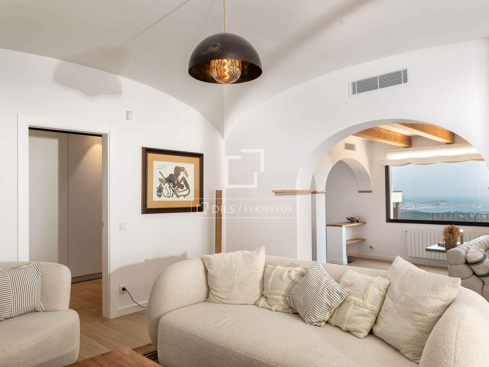 5 soverom Villa til salgs i Platja d'Aro med svømmebasseng garasje - € 2 900 000 (Ref: 9626829)