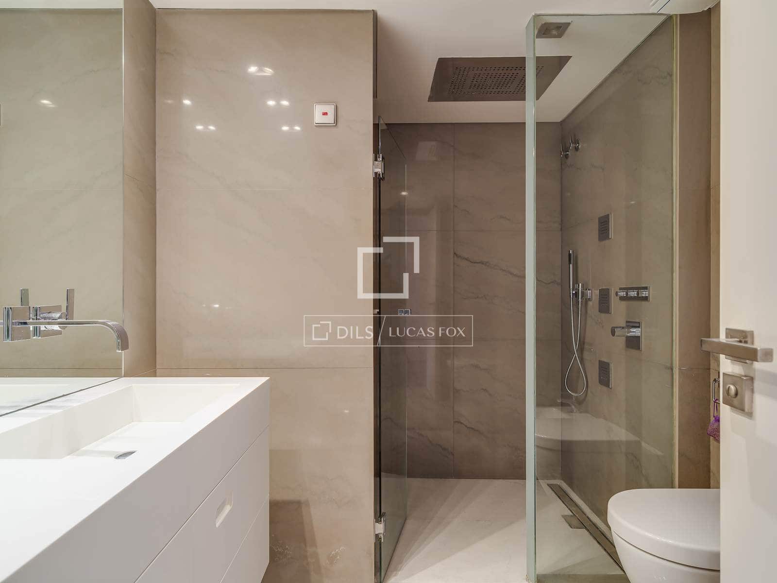 3 bedroom Apartment for rent in Barcelona city with pool garage - € 9,750 (Ref: 9628126)