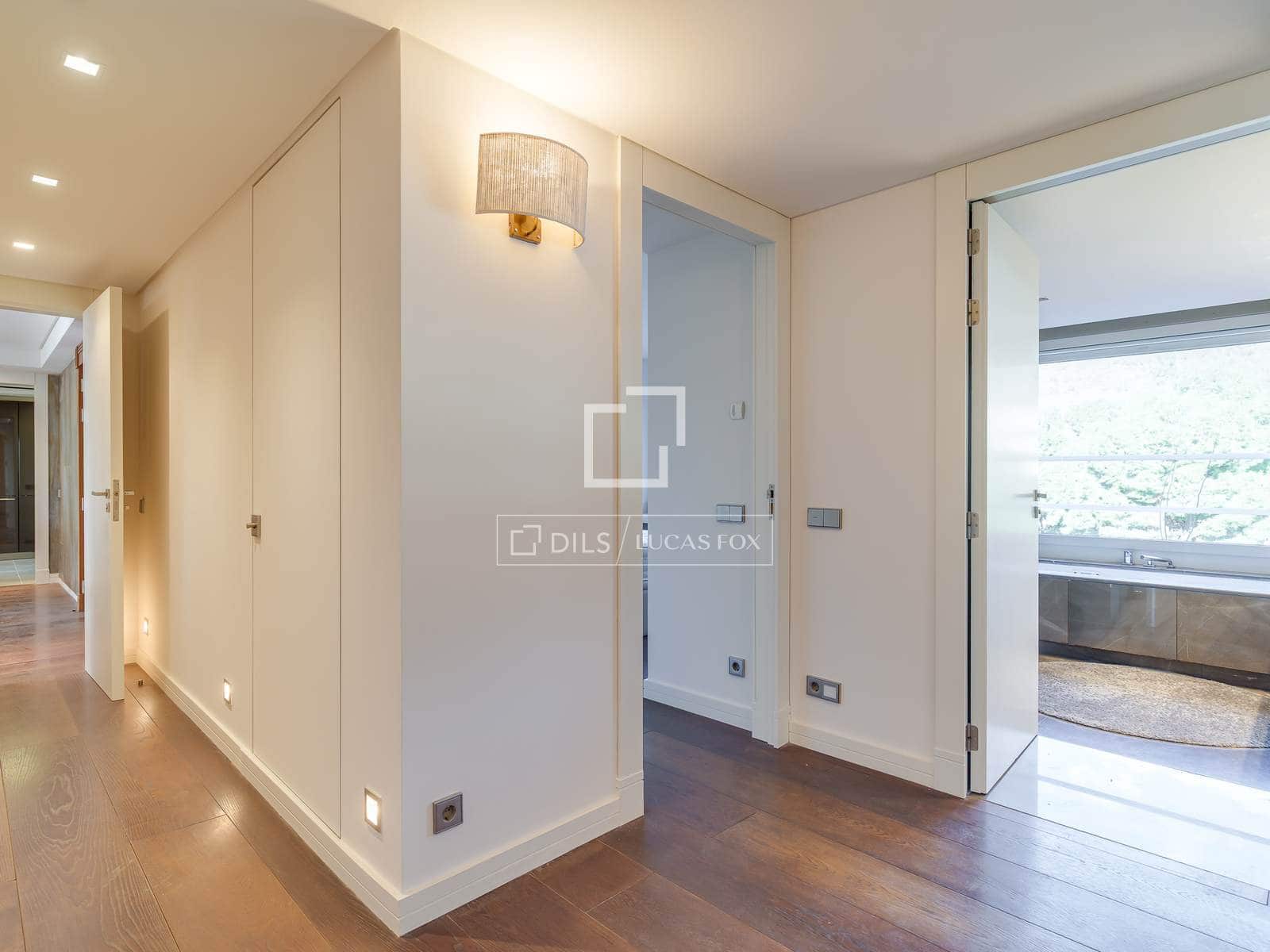 3 bedroom Apartment for rent in Barcelona city with pool garage - € 9,750 (Ref: 9628126)