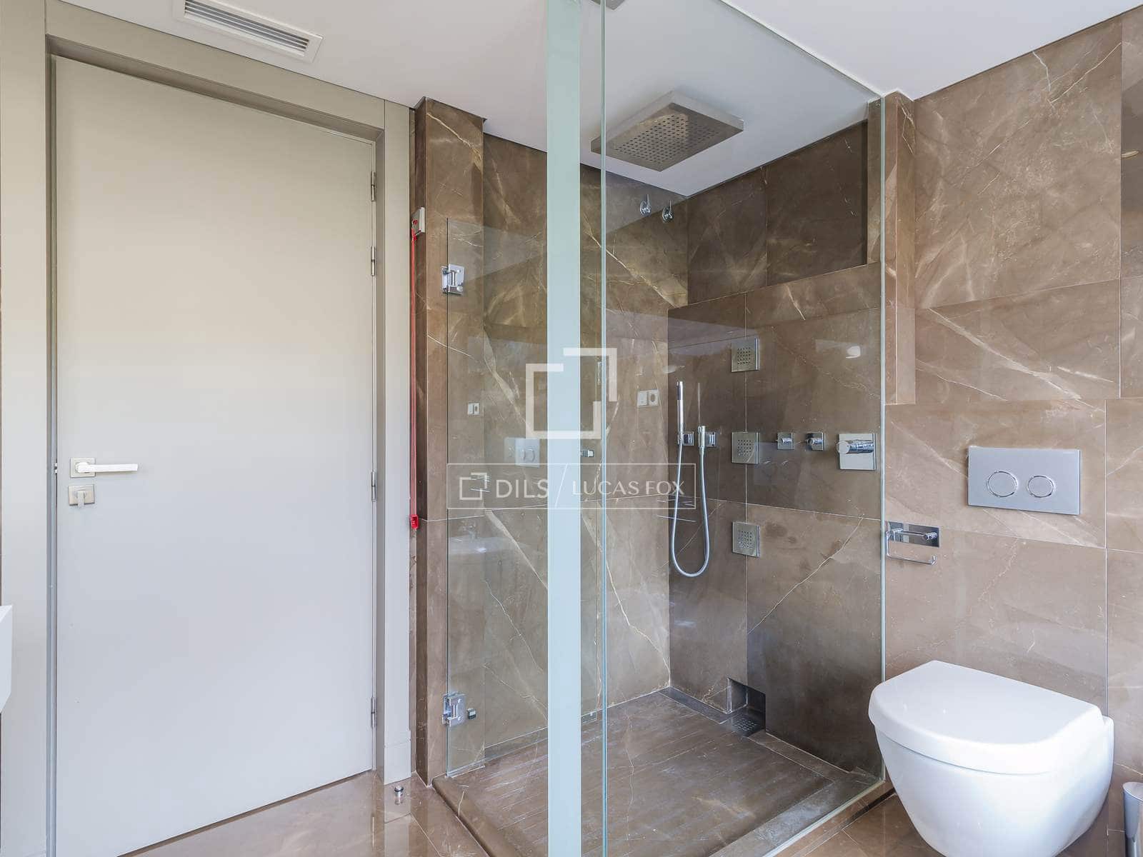 3 bedroom Apartment for rent in Barcelona city with pool garage - € 9,750 (Ref: 9628126)