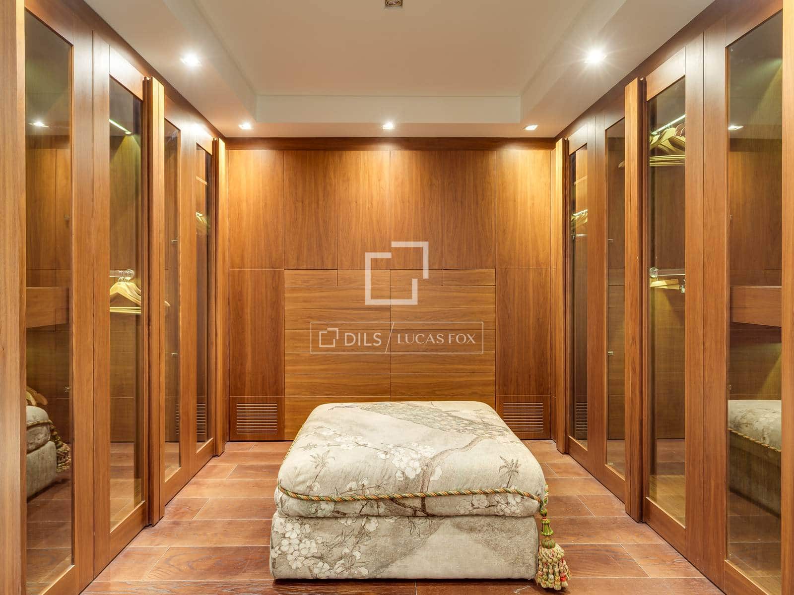 3 bedroom Apartment for rent in Barcelona city with pool garage - € 9,750 (Ref: 9628126)