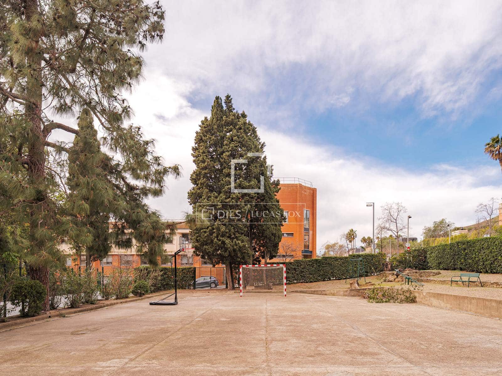 3 bedroom Apartment for rent in Barcelona city with pool garage - € 9,750 (Ref: 9628126)