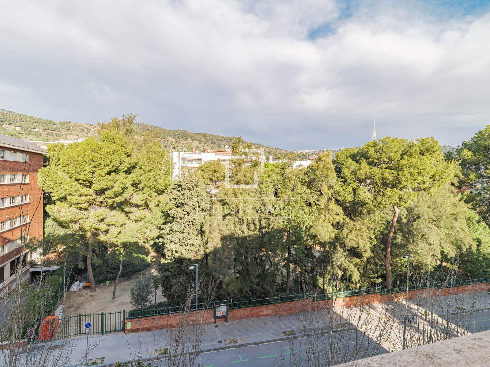 3 bedroom Apartment for rent in Barcelona city with pool garage - € 9,750 (Ref: 9628126)