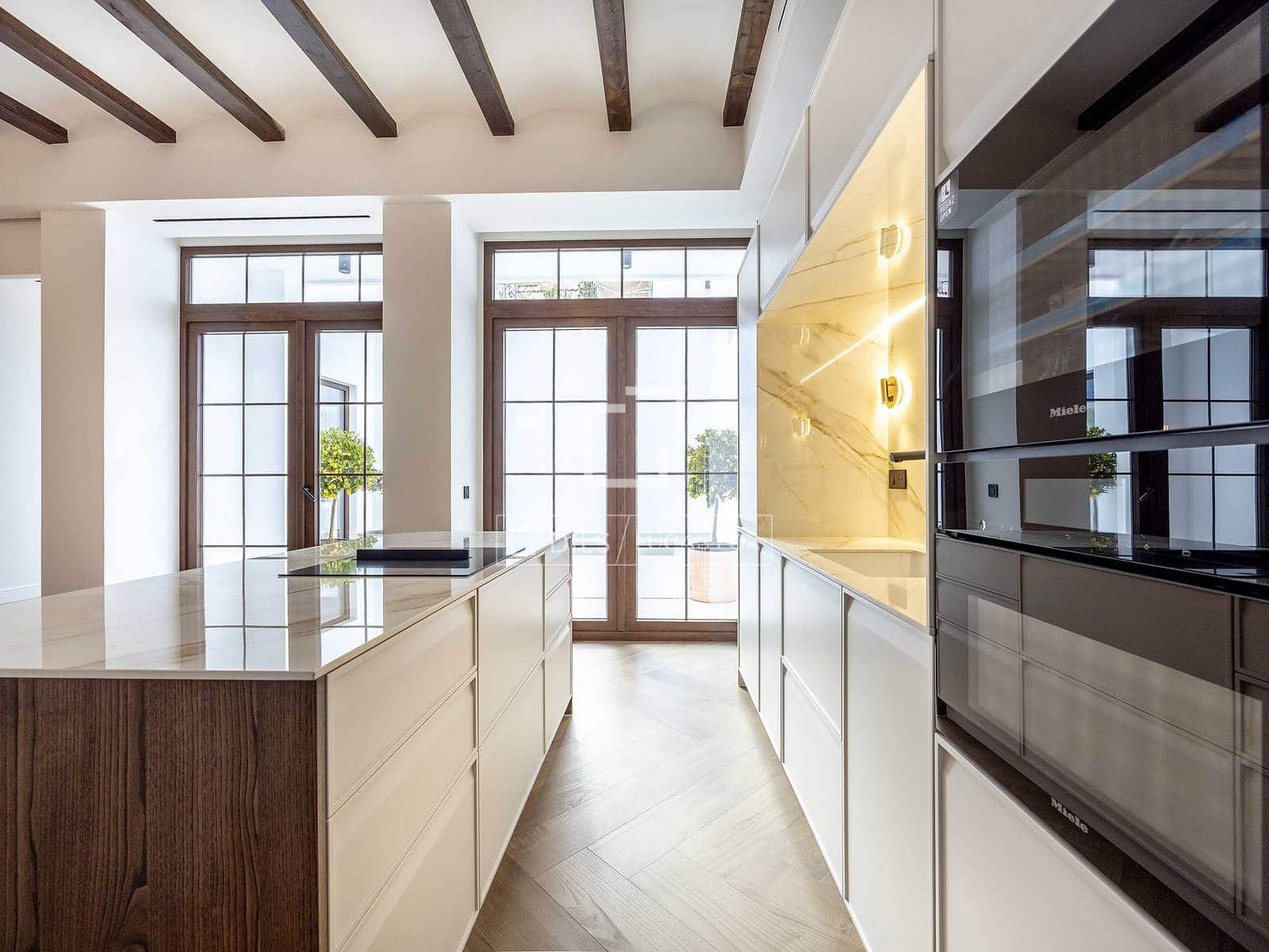 2 Zimmer Apartment zu verkaufen in Valencia Stadt mit Pool - 760.000 € (Ref: 9628128)