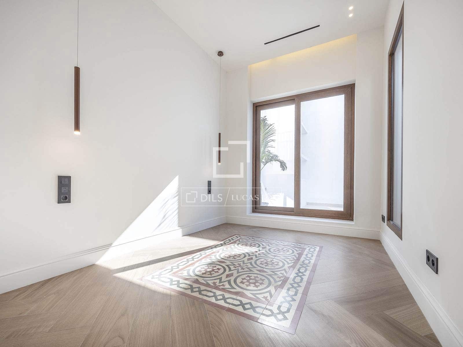 2 Zimmer Apartment zu verkaufen in Valencia Stadt mit Pool - 760.000 € (Ref: 9628128)