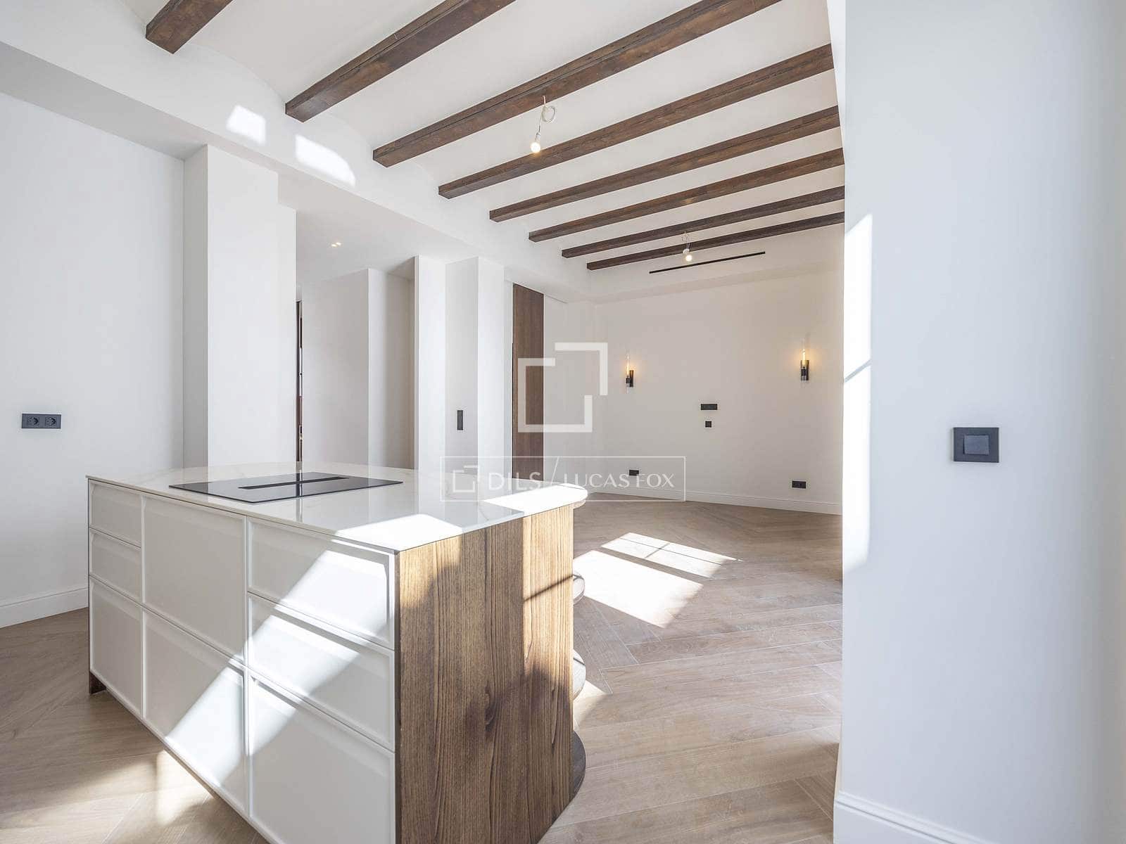 2 Zimmer Apartment zu verkaufen in Valencia Stadt mit Pool - 760.000 € (Ref: 9628128)