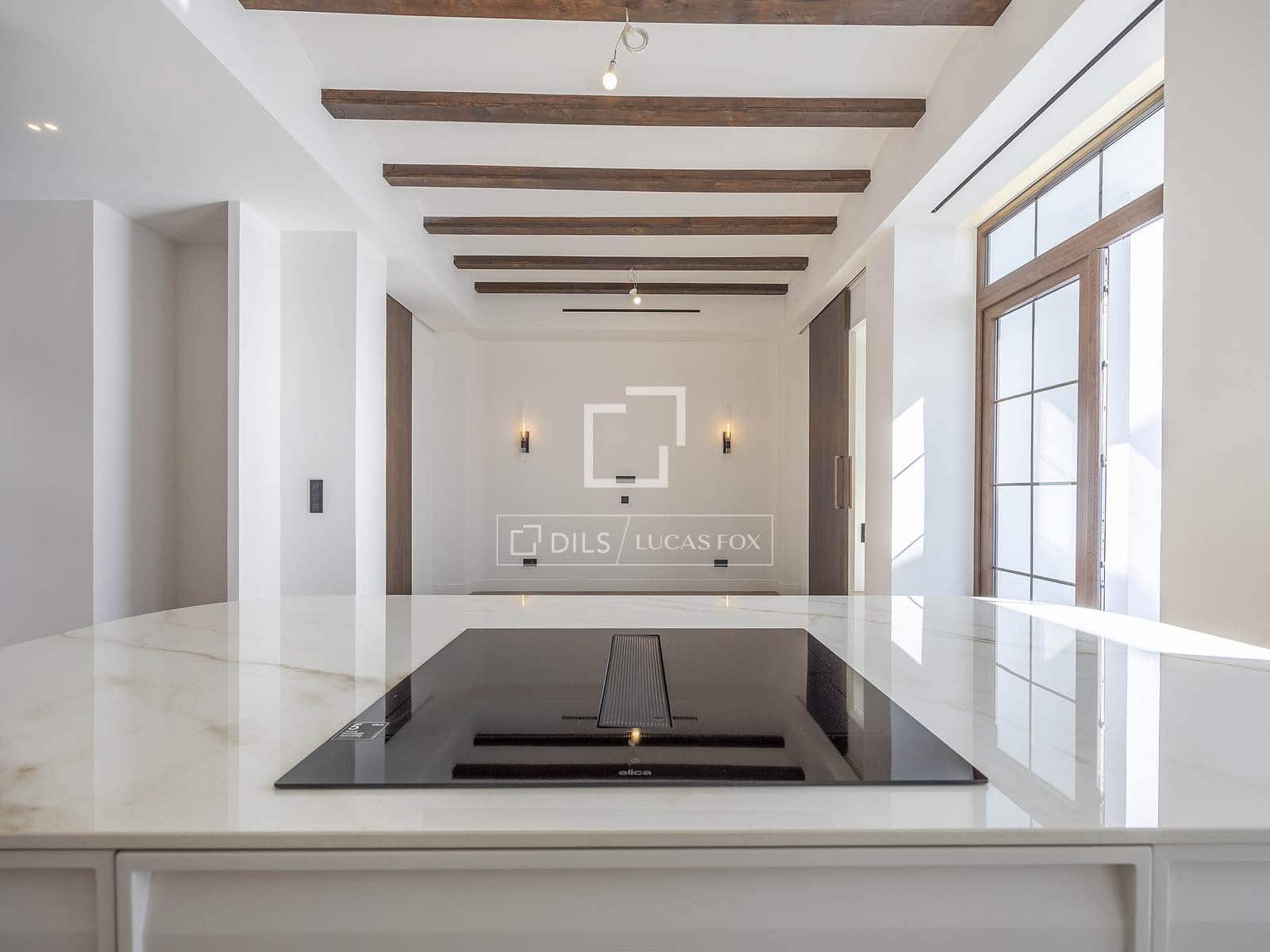 2 Zimmer Apartment zu verkaufen in Valencia Stadt mit Pool - 760.000 € (Ref: 9628128)