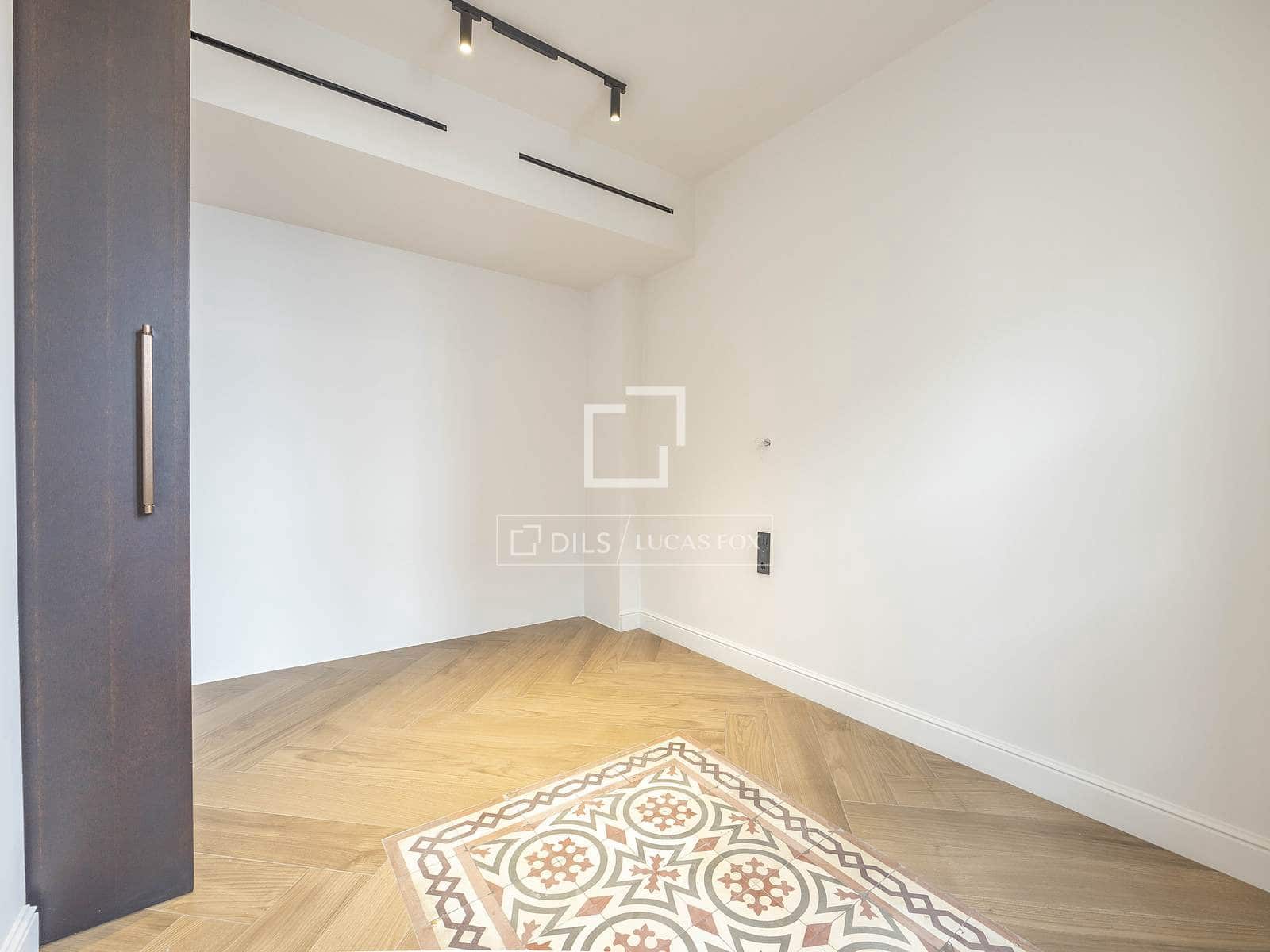 2 Zimmer Apartment zu verkaufen in Valencia Stadt mit Pool - 760.000 € (Ref: 9628128)