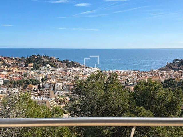 2 makuuhuone Huvila myytävänä paikassa Tossa de Mar mukana 
autotalli - 420 000 € (Ref: 9628130)